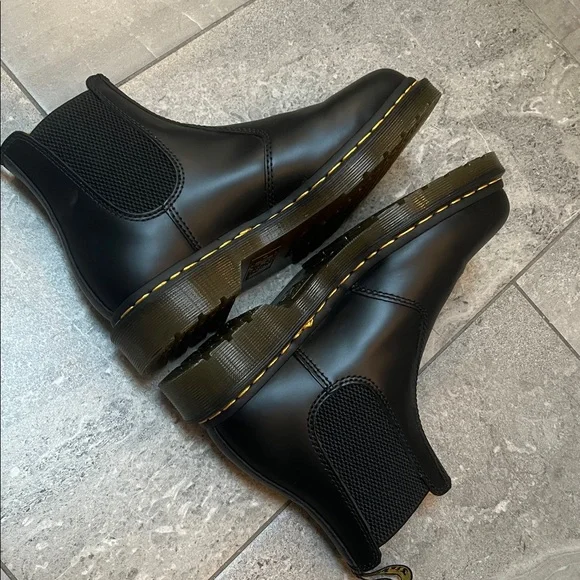 Dr. Martens 2976 Black Chelsea Boots - Picture 7 of 11